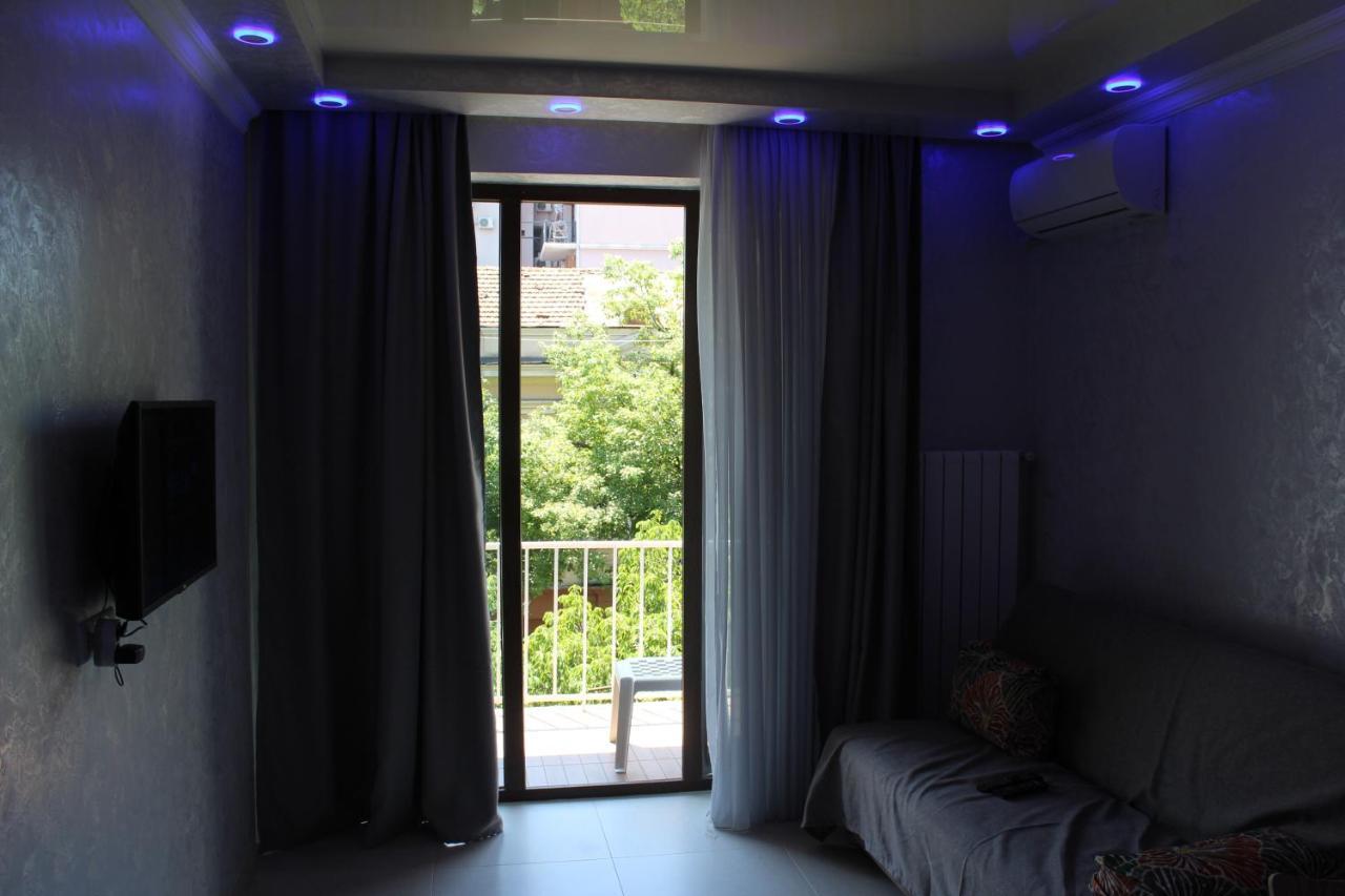 Oldbatumi Apartment Eksteriør bilde